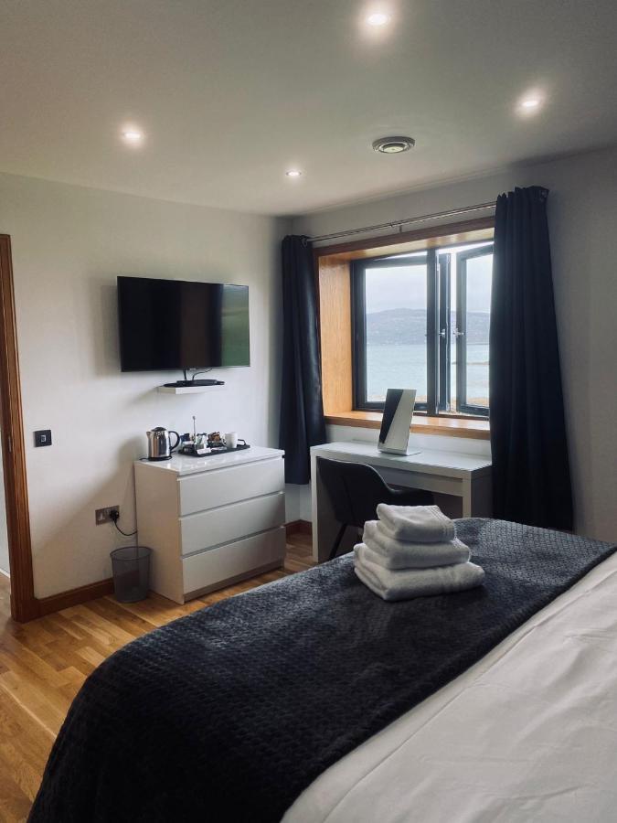 An Taigh Mor Bed & Breakfast Eriskay Exterior photo