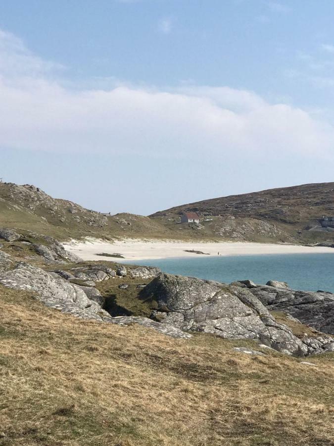 An Taigh Mor Bed & Breakfast Eriskay Exterior photo